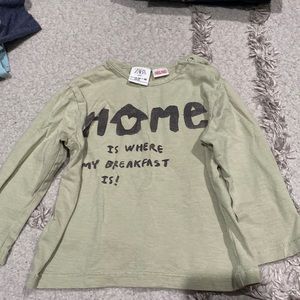 Long sleeve boy Zara shirt